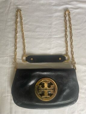 Tory Burch Black Leather Shoulder Bag with Gold Logo and Chain